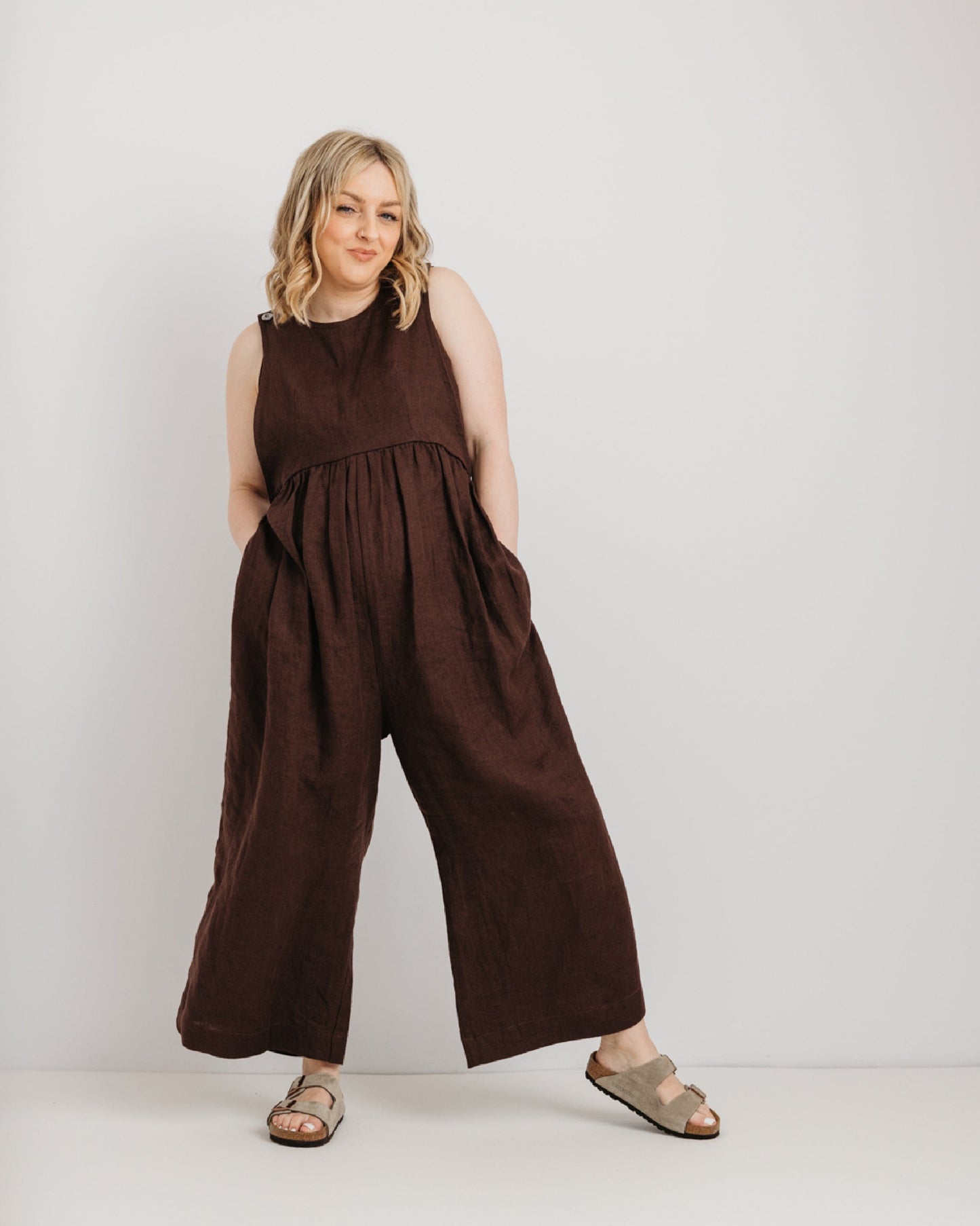 Ada Linen Jumpsuit | Chocolate Brown | Journy
