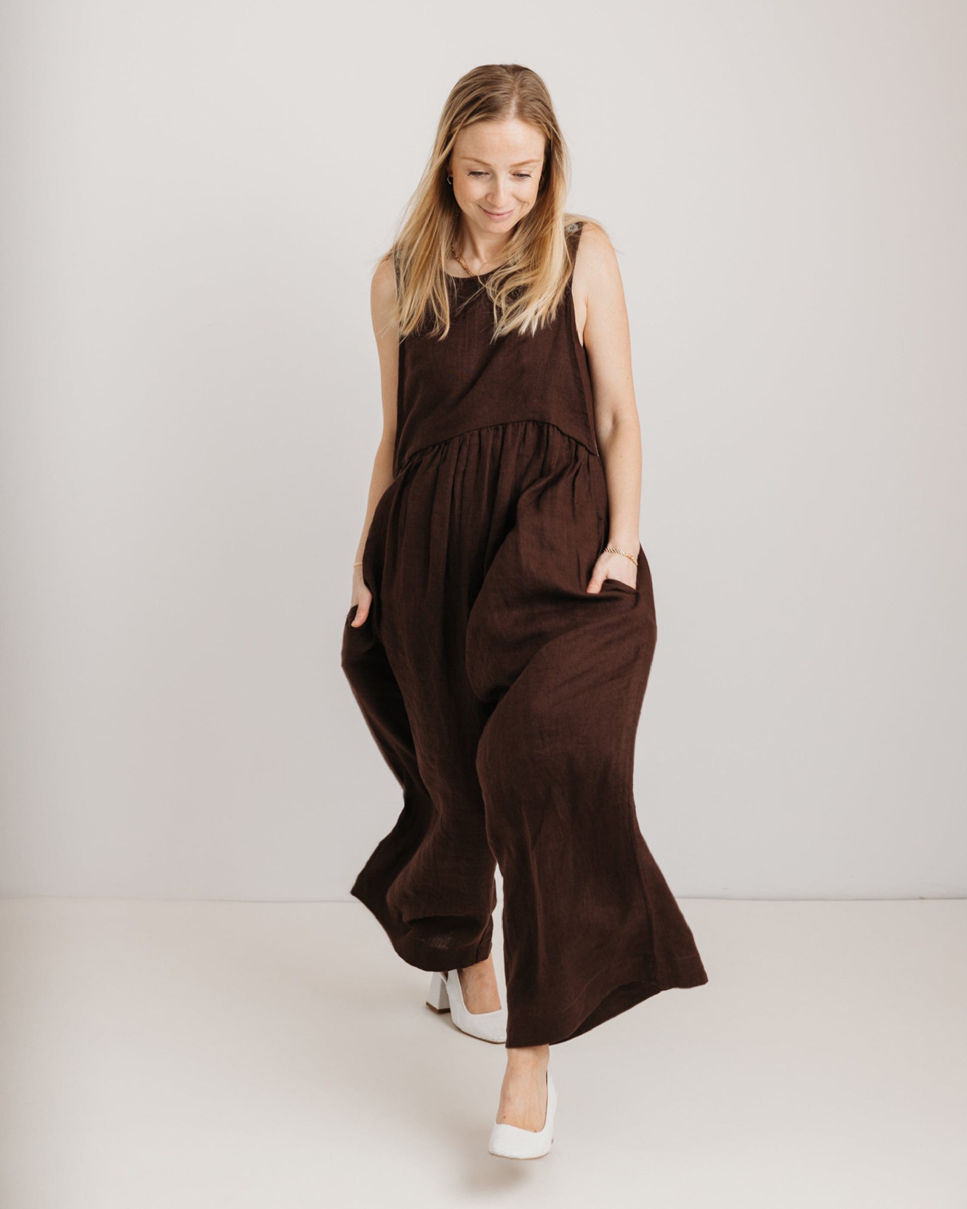 Ada Linen Jumpsuit | Chocolate Brown | Journy
