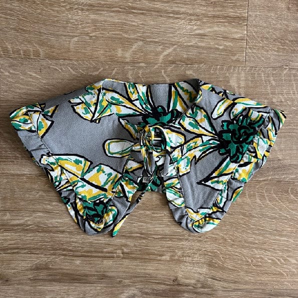 Breastfeeding Cover - Detachable Collar - Margot Mummy collar - Green Abstract Linen Print