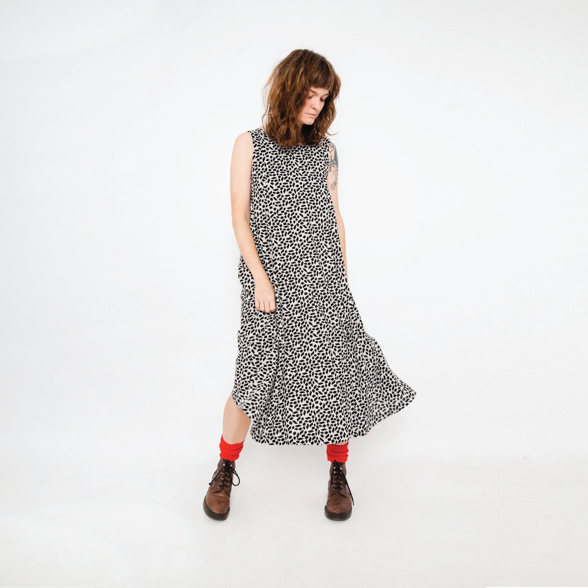 Lucy Dress - Maternity + Breastfeeding friendly - Black + Ecru Print