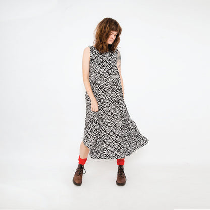 Lucy Dress - Maternity + Breastfeeding friendly - Black + Ecru Print