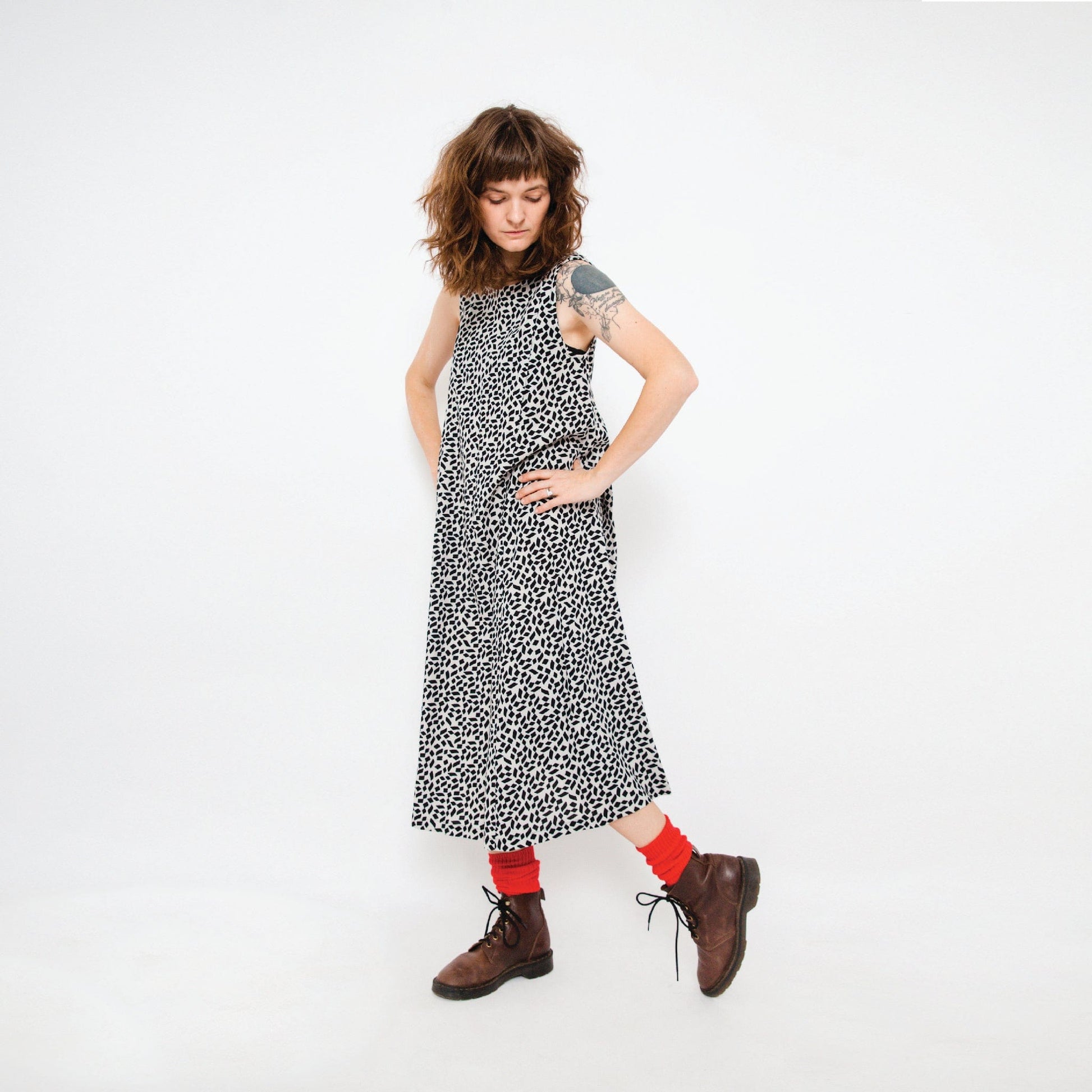Lucy Dress - Maternity + Breastfeeding friendly - Black + Ecru Print